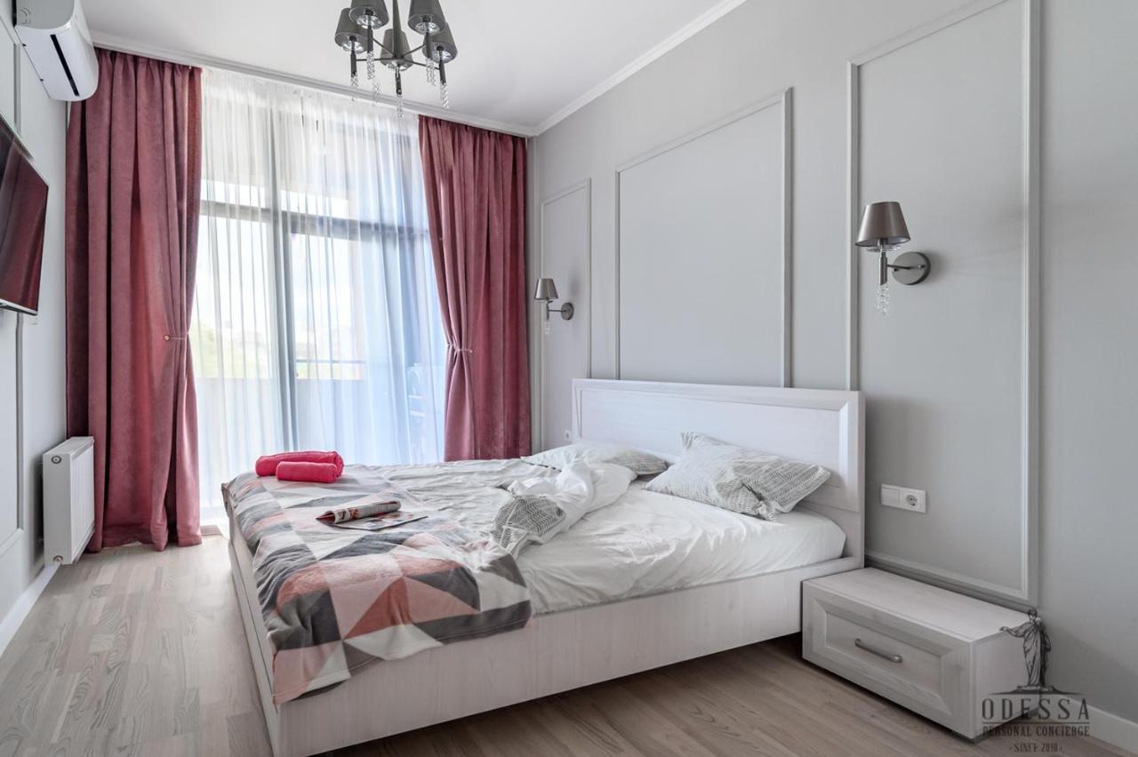 City Center New House Odessa Esterno foto