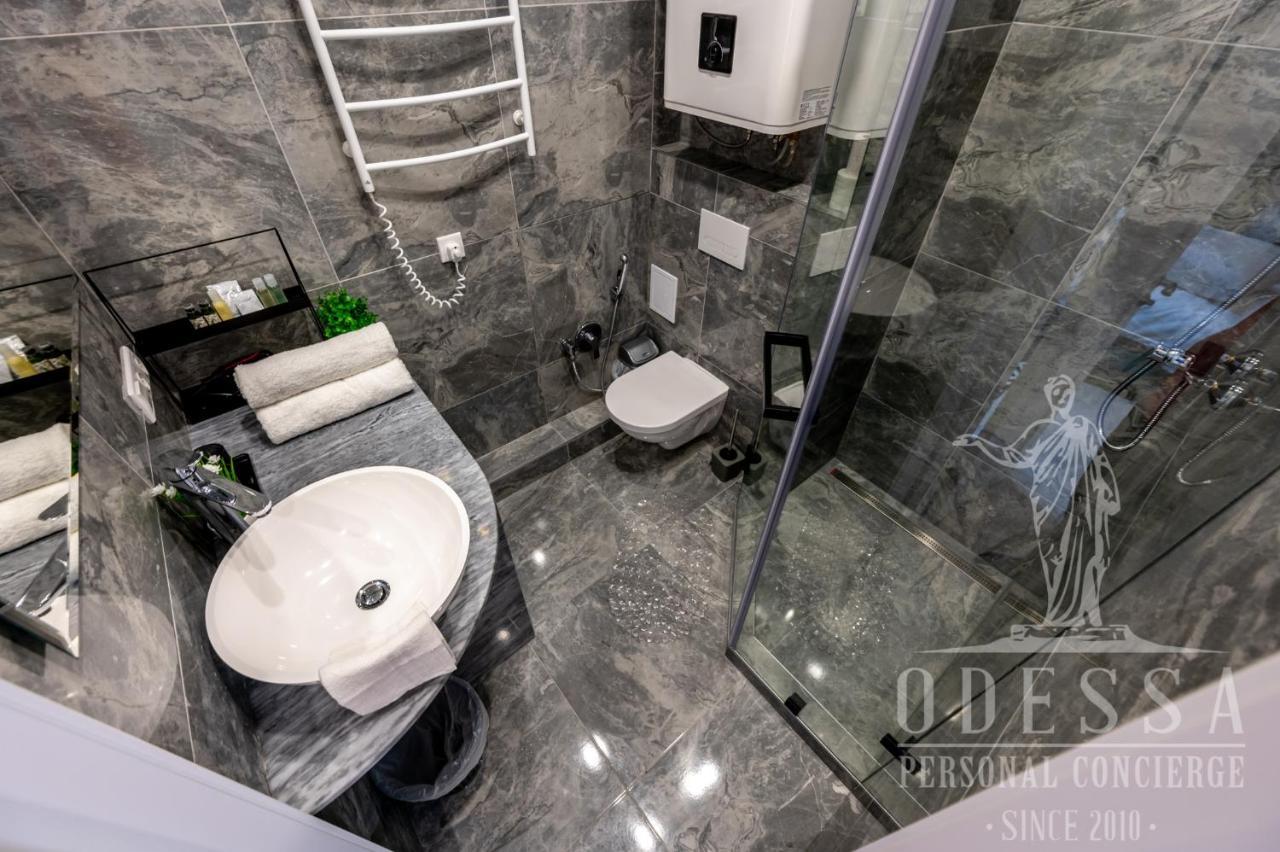 City Center New House Odessa Esterno foto