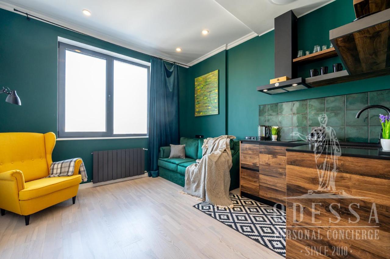 City Center New House Odessa Esterno foto