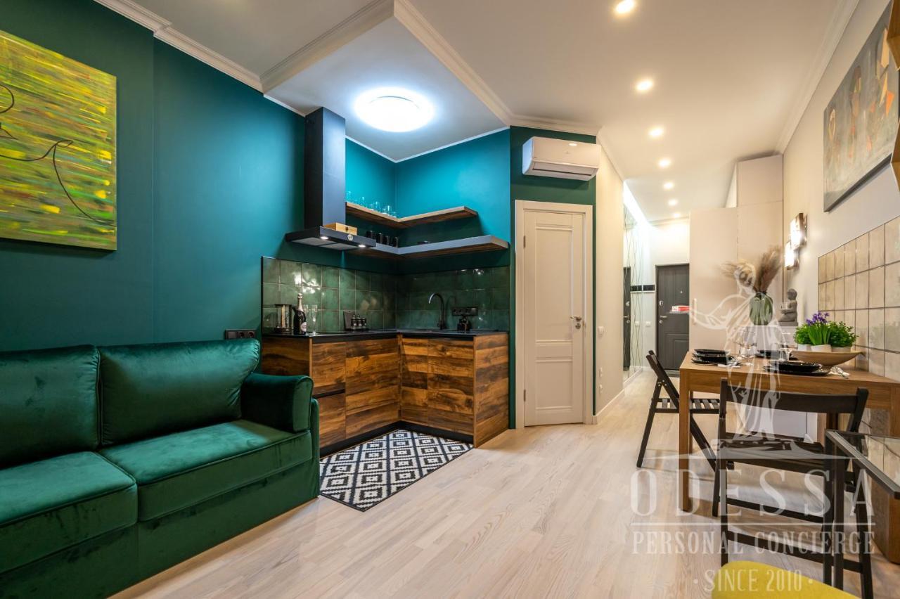 City Center New House Odessa Esterno foto